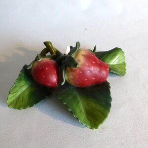 NEW FITZ & FLOYD CLASSICS LE JARDIN POTAGERS STRAWBERRY FRUIT FIGURINE SCULPTURE